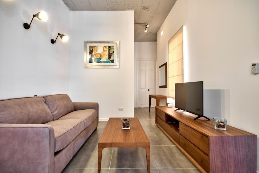 Vallettastay - Harbor View Gem -Sea View 2 Bed Apt Kültér fotó
