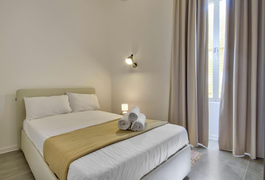 Vallettastay - Harbor View Gem -Sea View 2 Bed Apt Kültér fotó
